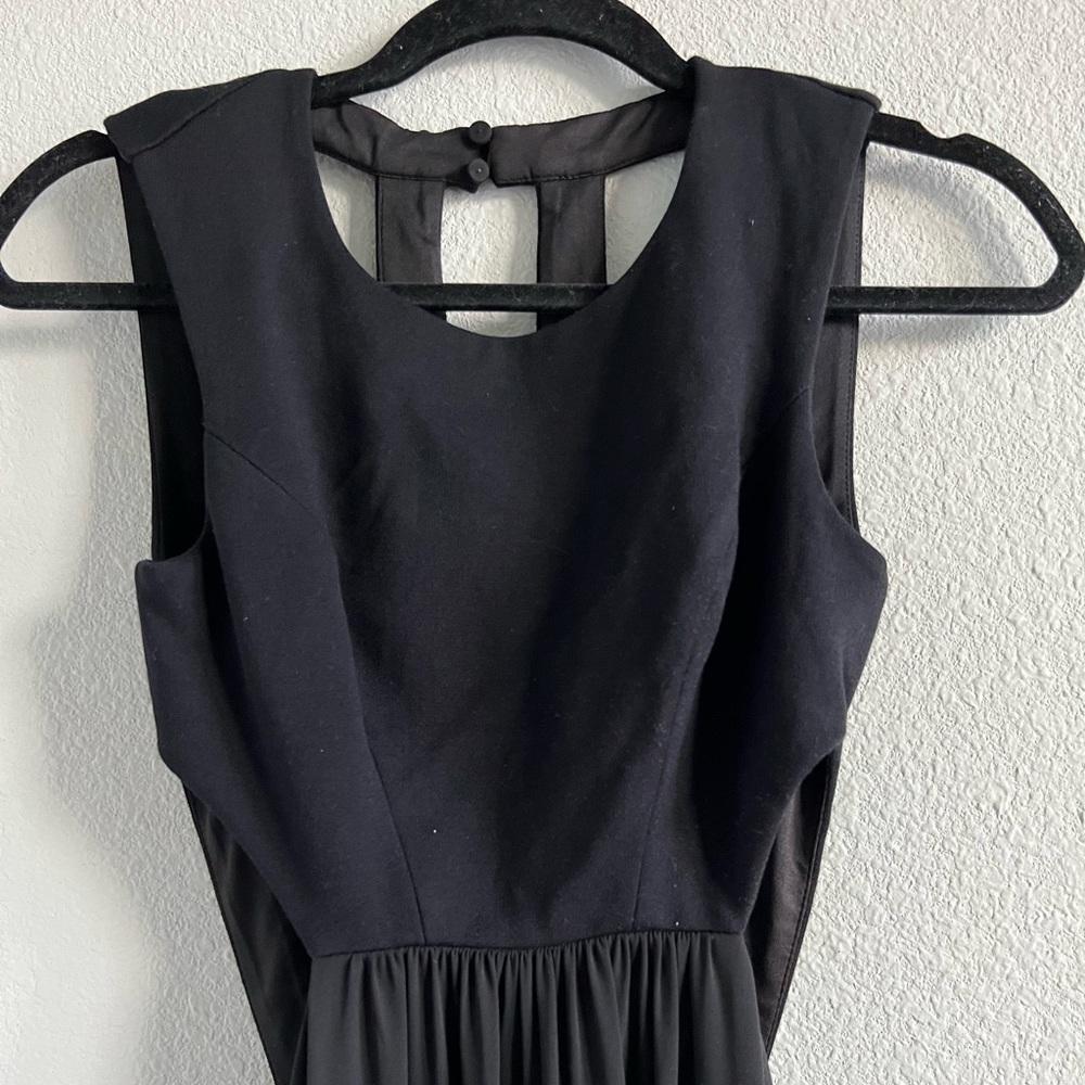 BCBGMaxAzria Black Angelinah Contrast Cutout Gown - Size 2 - Picture 6 of 13